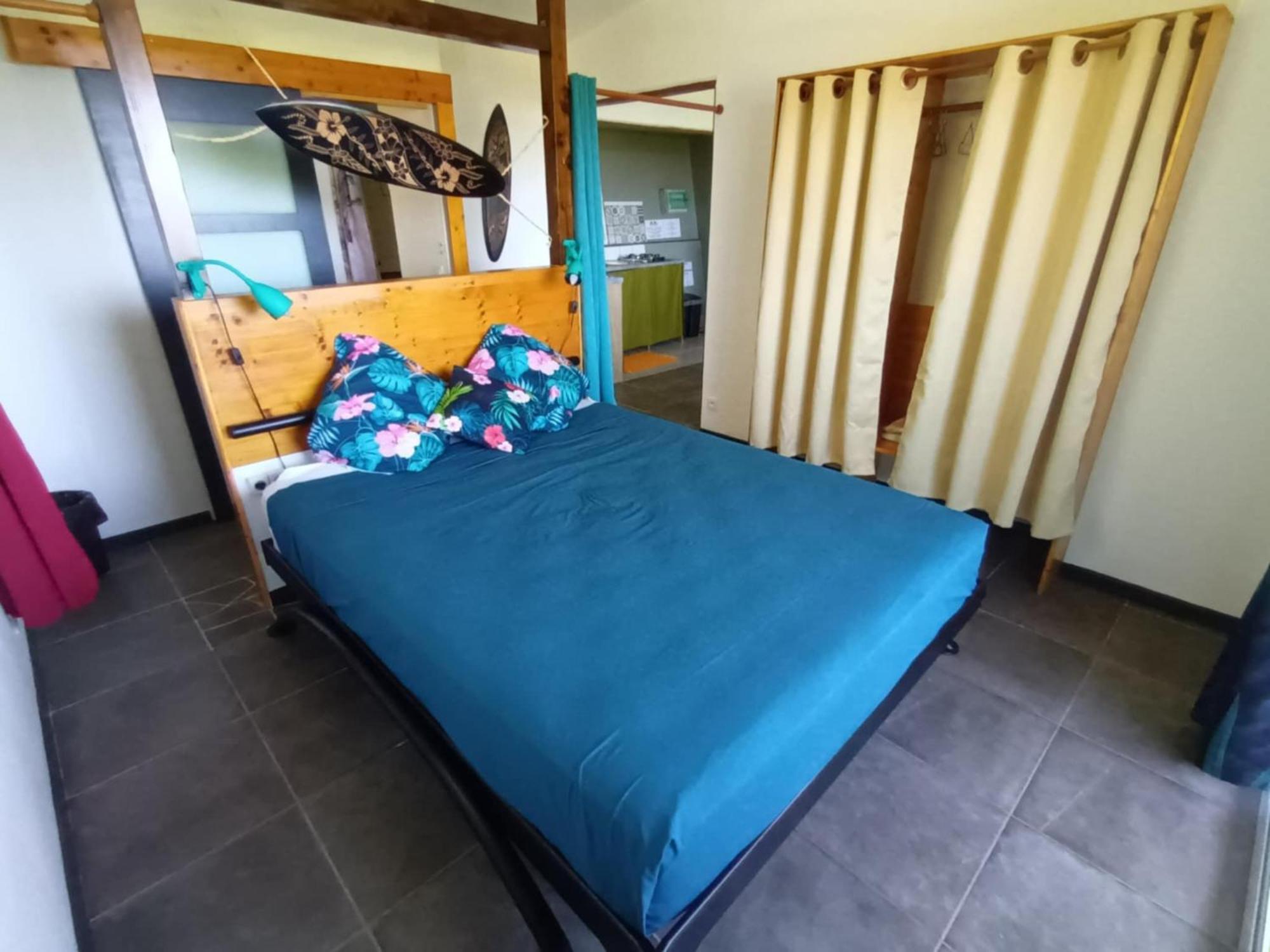 Fare Arana Moorea Guesthouse Atiha Exterior photo